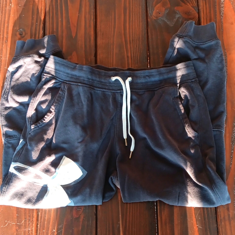 Under armour joggers medium